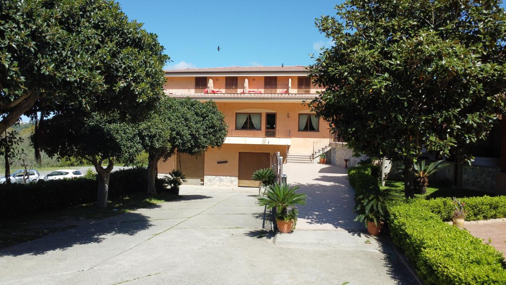 La Nuova Locanda Orsomarso Exterior foto